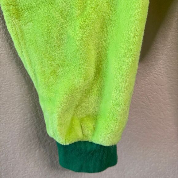 Moriah Elizabeth One Piece Jumpsuit Pickle Fleece Pajama Kids Medium Green Dino - Picture 5 of 13